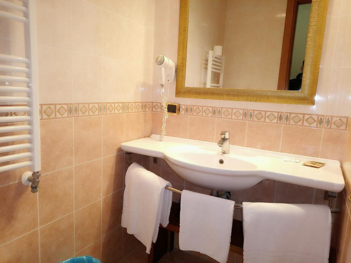 Hotel Positano روما المظهر الخارجي الصورة